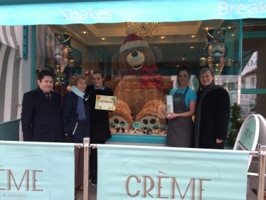 Sir David named Creme as the best dressed shop in Leigh